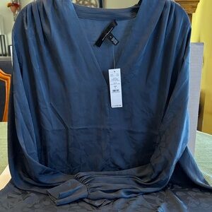 White House Black Market Size L